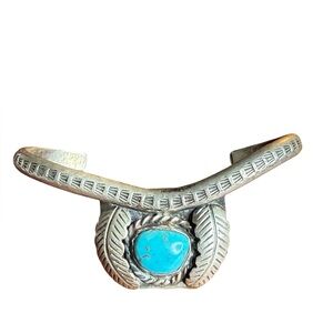 Vintage Navajo Sterling Silver Turquoise Cuff Possible Bennie Ration Size 7+